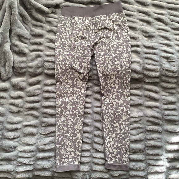 TITLE NINE HIGHT WAIST CROP LEGGINGS - Picture 2 of 7